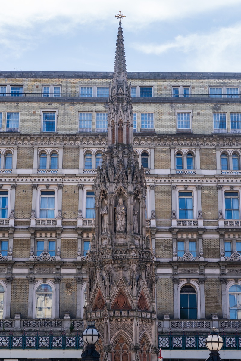 charing cross3