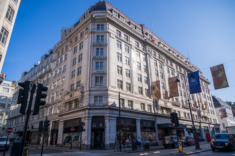 strand palace1