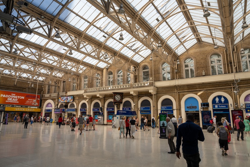 charing cross6