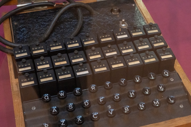 enigma8