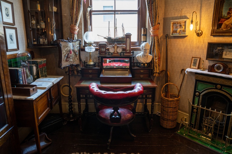 holmes museum7